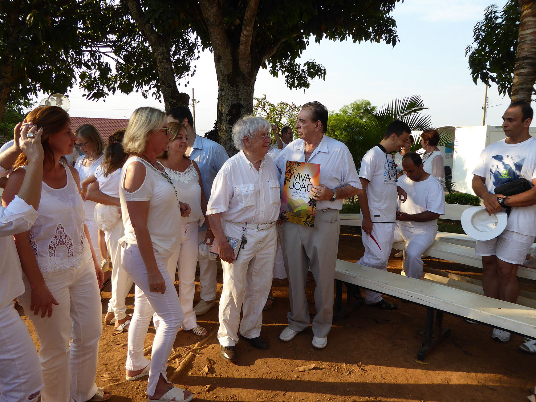 Viva Joao Levée de soleil sur Abadiania