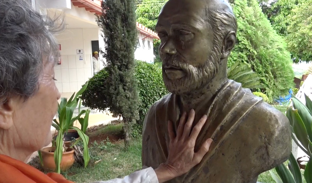 Viva Joao Levée de soleil sur Abadiania