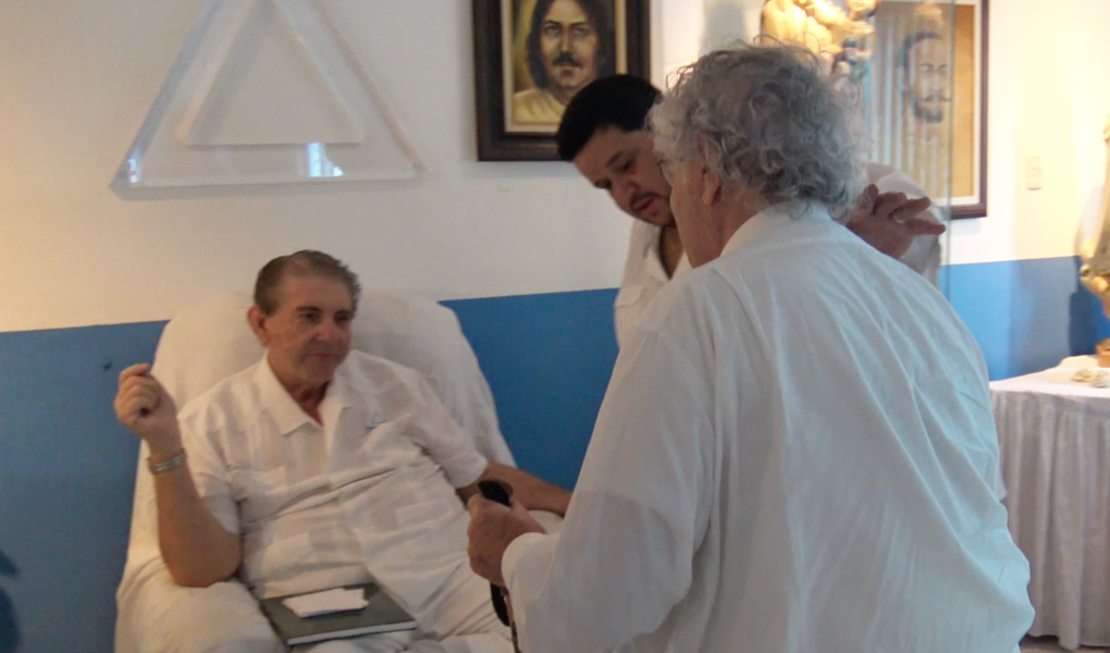 Viva Joao Levée de soleil sur Abadiania